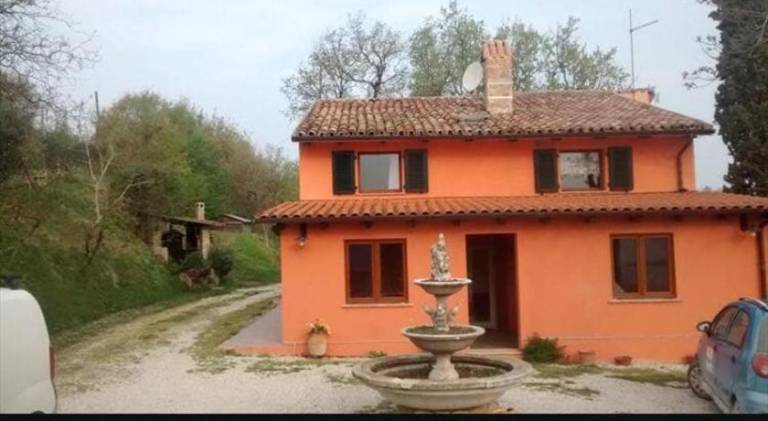 Villa with pool in Pesaro