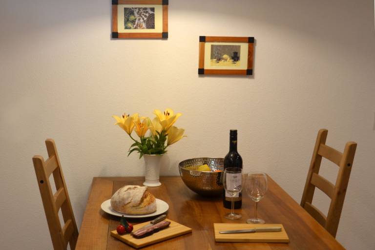 Ferienwohnung Mercyscher Hof, 70qm, 2 Schlafzimmer, 1 Wohnzimmer, max. 6 Personen — photo 4