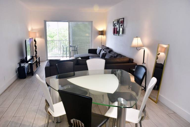 Condo North Miami Beach