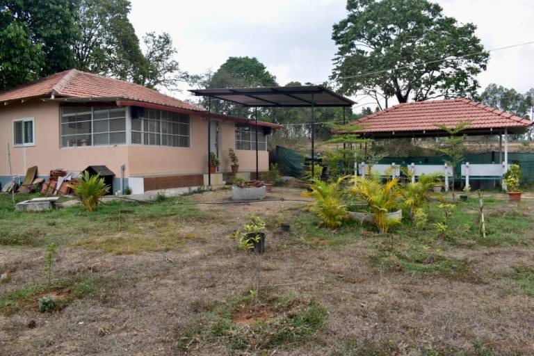 Farmhouse Homestay