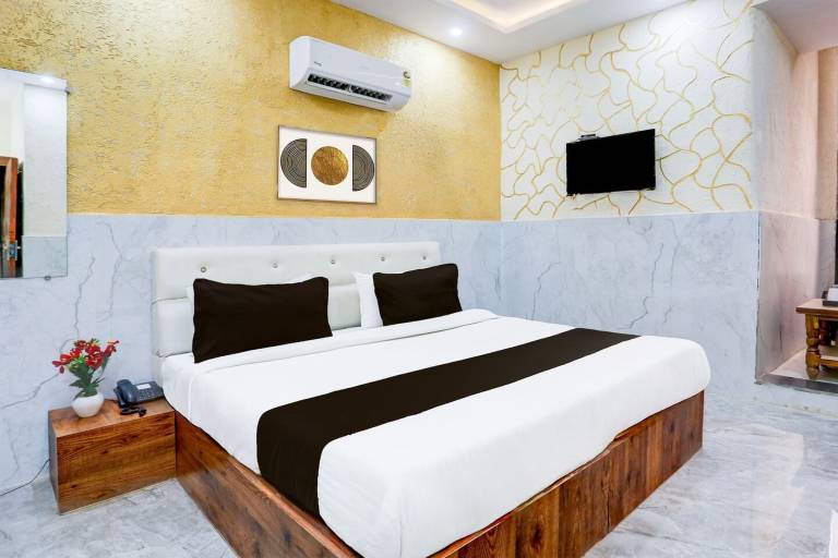 Super Hotel O Mall Road Gwalior Formerly Rama inn