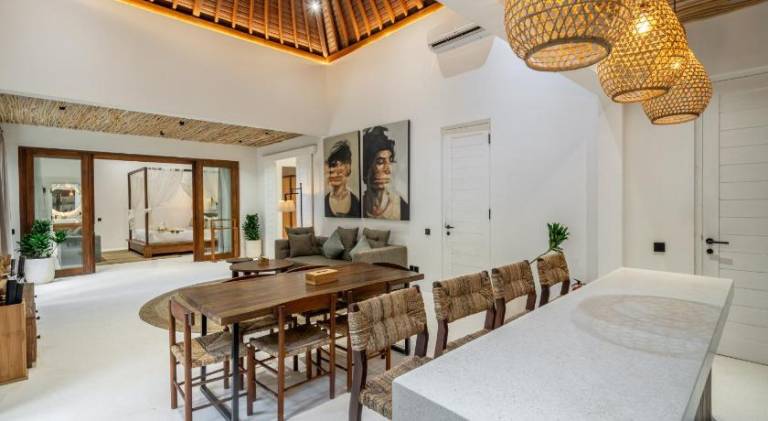 Beautiful villa with pool | Pets allowed — photo 3