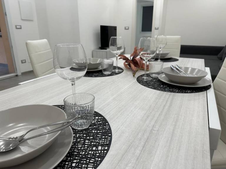 Pietra Ligure Sea House – Modern Apartment with Terrace Near the Beach — photo 5