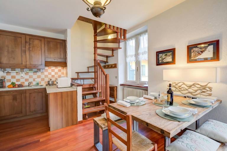 Family-oriented wonderful rental apartment | Mountain view | Ski nearby | Good for workation | Pets are welcome — photo 4