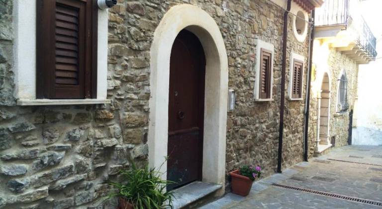 Holiday apartment with patio in Pollica