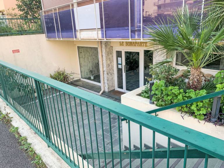 Apartamento  Menton