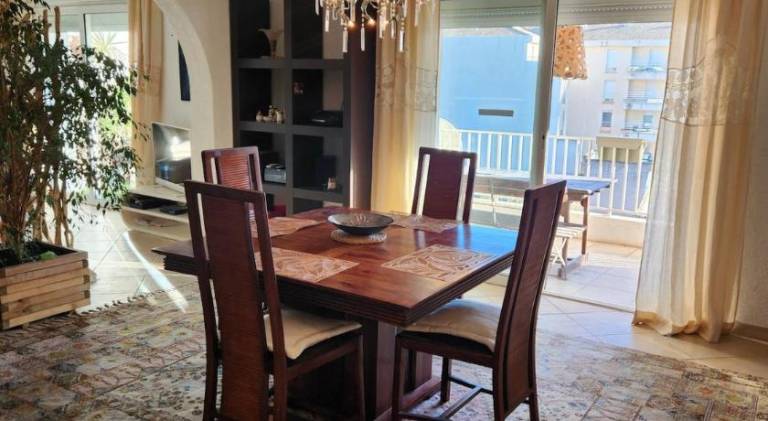 Fully equipped holiday apartment with terrace | Close to the beach | Dogs allowed — photo 4