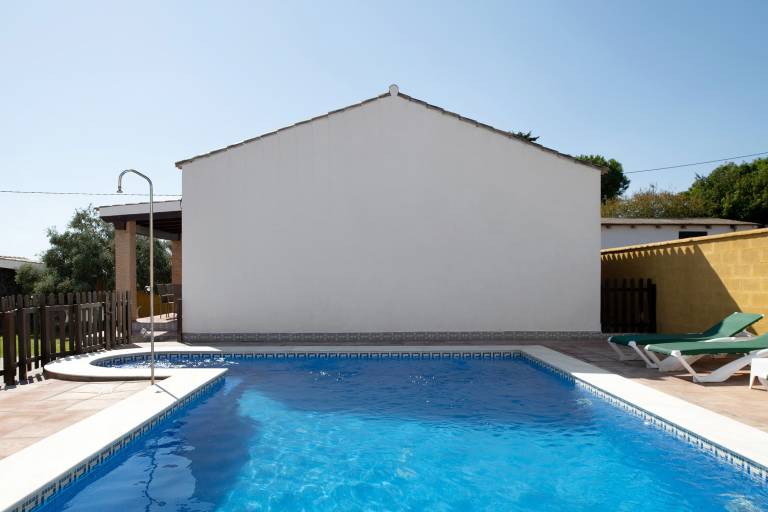 Holiday Home 'Huerta Del Sol 2' with Mountain View, Private Pool and Wi-Fi in Conil de la Frontera