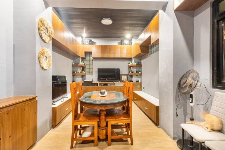Holiday apartment with garden & barbeque | Perfect for remote work | Pet-friendly — photo 3