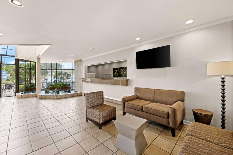 Best Western De Anza Inn in Seaside, CA