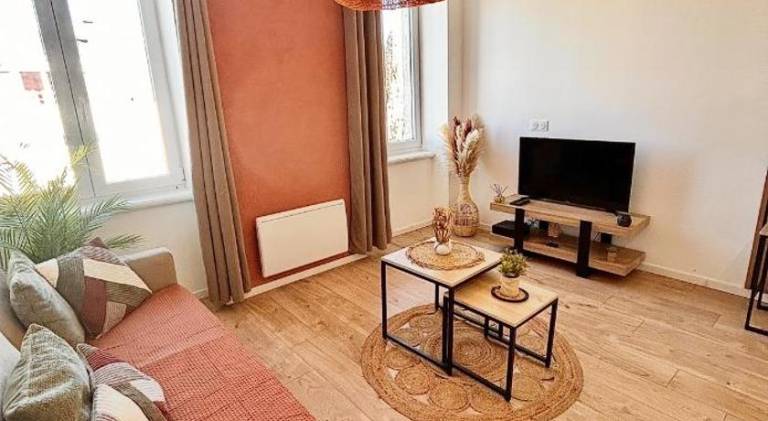Holiday apartment with 1 room for 4 persons in Sausheim