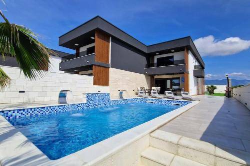 Villa Novalja