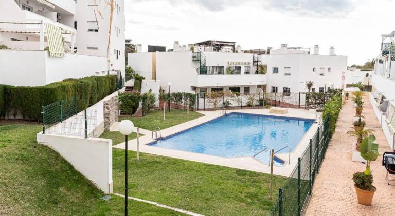 Holiday apartment with private pool — photo 4