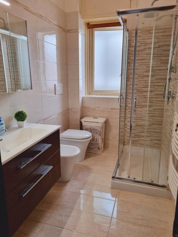 Holiday apartment with 2 rooms for 5 persons — photo 4