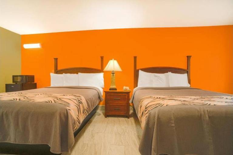 Americas Best Value Inn And Suites Aransas Pass — photo 5