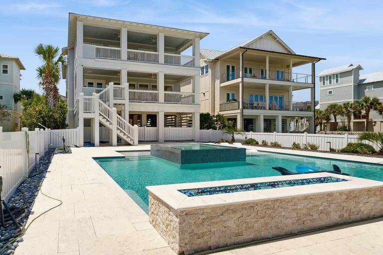 House Destin