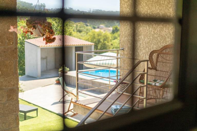 House with private pool, barbeque & garden | Garden view — photo 3