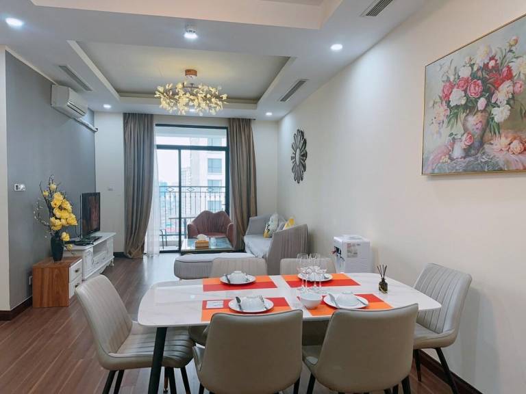 House Khu đô thị Royal City
