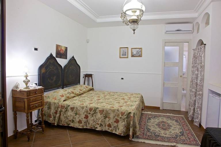 Bed & Breakfast  Andria