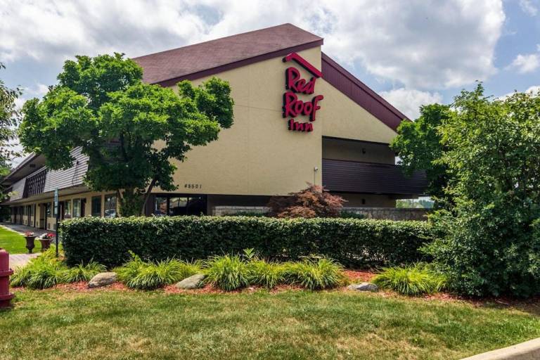 Red Oak Inn Detroit Metro Airport - Belleville — photo 5