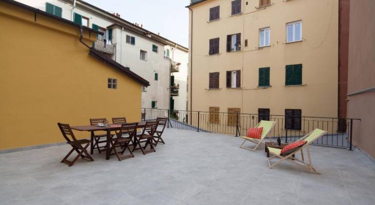 Rental apartment with 2 rooms for 6 persons — photo 4