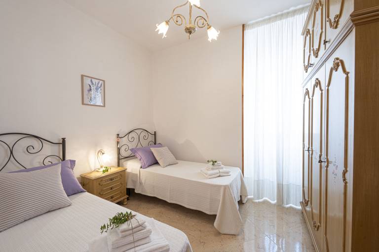 Mirto Apartment with Private Terrace, Wi-Fi and Air Conditioning — photo 4