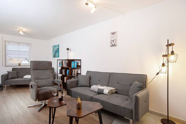 Family-friendly pleasant rental apartment with fast internet & BBQ | Suitable for remote work | Dogs allowed — photo 4