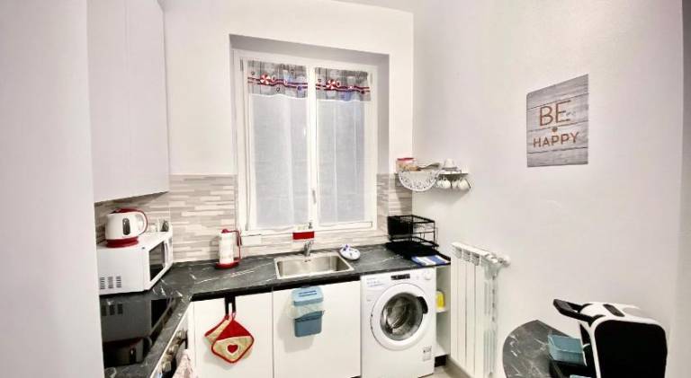 Apartment with 1 room for 4 persons — photo 3