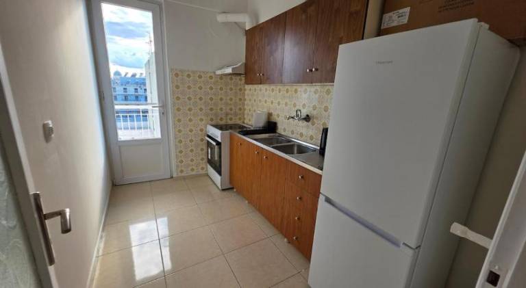 Apartment with terrace — photo 5