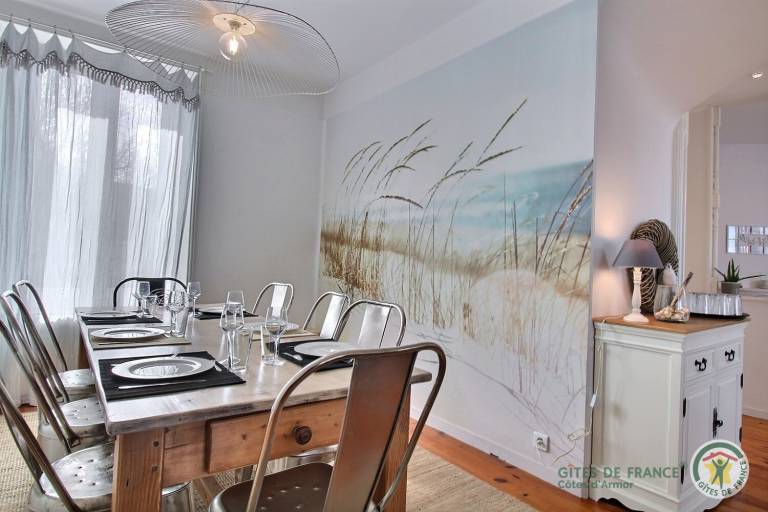 Gite with terrace & yard — photo 2
