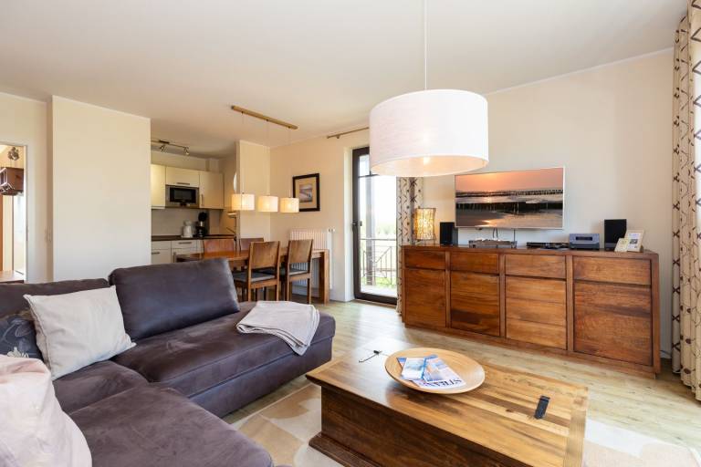 Tolle Eck-Wohnung am Yachthafen mit zwei Balkonen und einem Ausblick zur Ostsee — photo 4