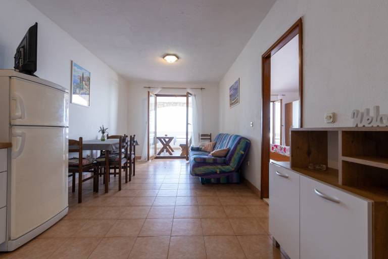 Two bedroom apartment near beach Cove Solotiša, Hvar (A-4623-b) — photo 2