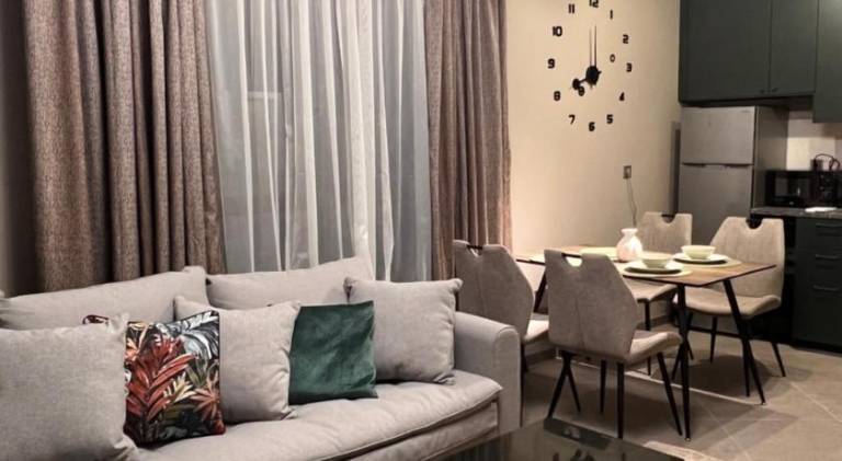 Rental apartment with garden & patio in Velingrad