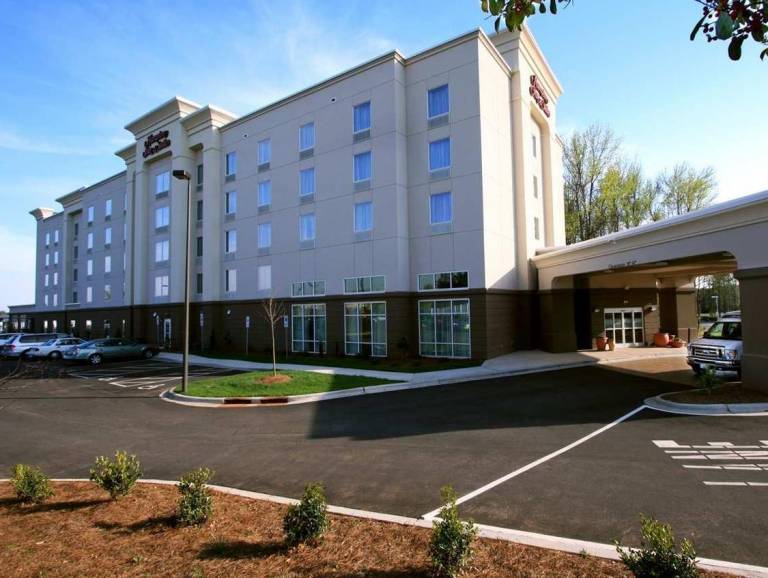 Hampton Inn & Suites Charlotte-Airport in Charlotte, NC