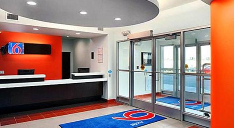 Motel 6 Swift Current, SK — photo 4