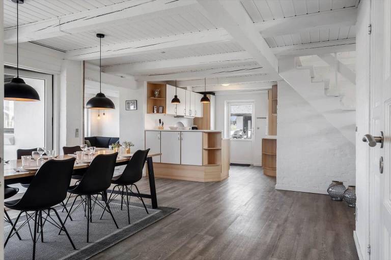 House with jacuzzi, sauna & BBQ — photo 5