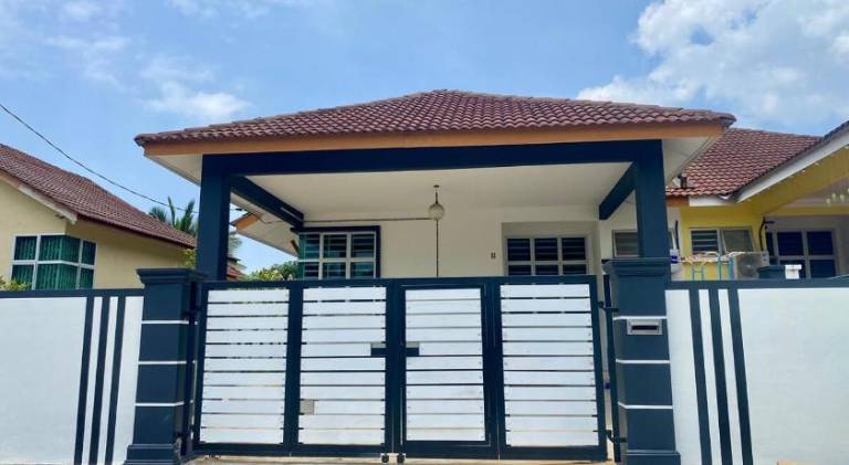 232 m&sup2; Ferienhaus