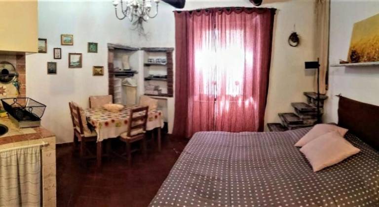 Rental apartment with 1 room for 2 persons in Pitigliano