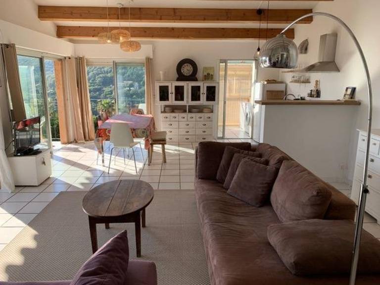 3-Bedroom House with Private Pool and Sea View — photo 4