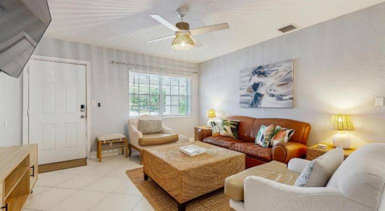 House | Pet-friendly in Fort Lauderdale, FL