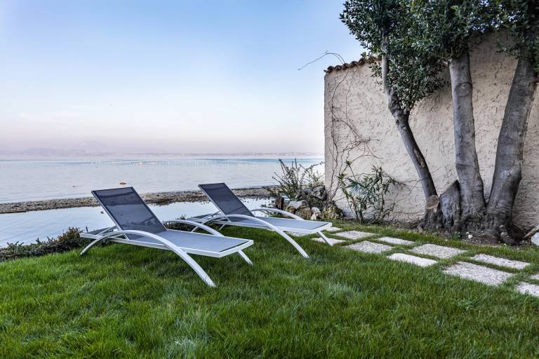 Villa "L'antica Lugana" with lake view, balconies, and Wi-Fi — photo 3