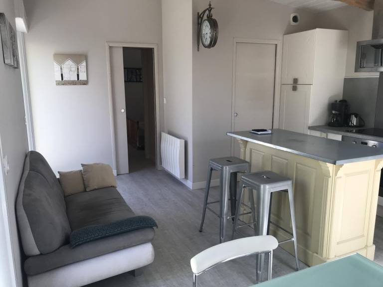 Gite with patio — photo 2