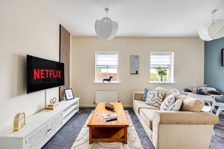 Fully equipped rental apartment | Perfect for remote work | Dogs allowed — photo 2