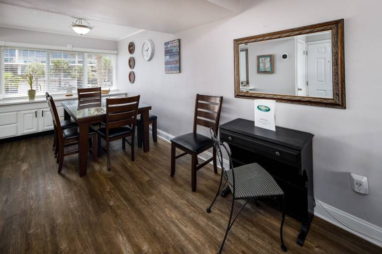 204D - 2BR/2 Bath at Seaspray Condos on Okaloosa Island, Fort Walton Beach, Fl — photo 4