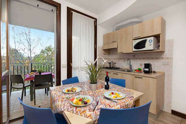 Rental apartment with yard | Mountain view in Porlezza