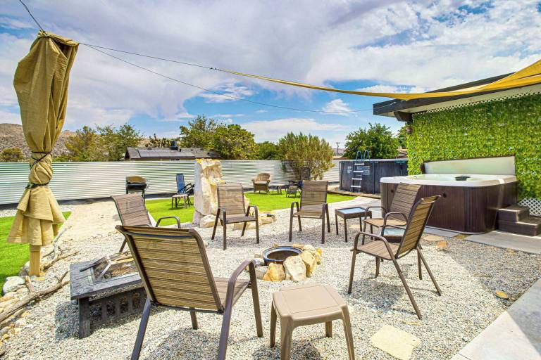 House  Yucca Valley