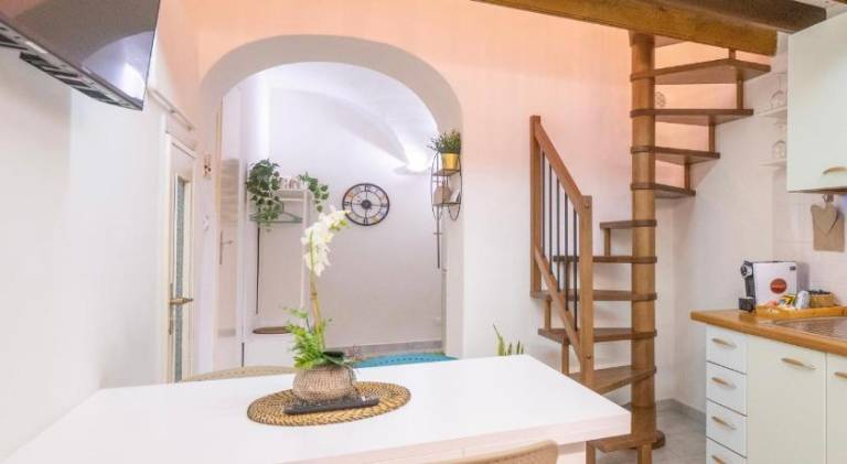 Holiday apartment with 1 room for 4 persons in Pietra Ligure