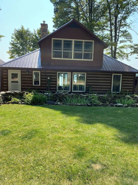 Cabin  Curtis