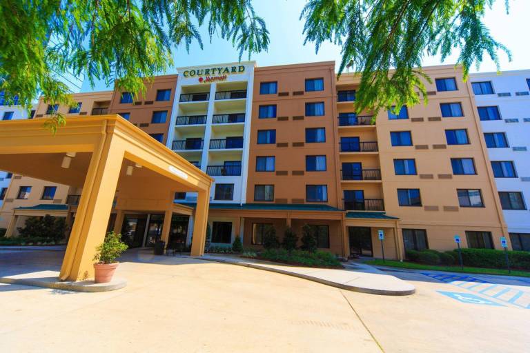 Courtyard by Marriott New Orleans Metairie in Metairie, LA