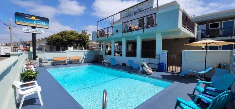 Beachwalker Inn & Suites — photo 2